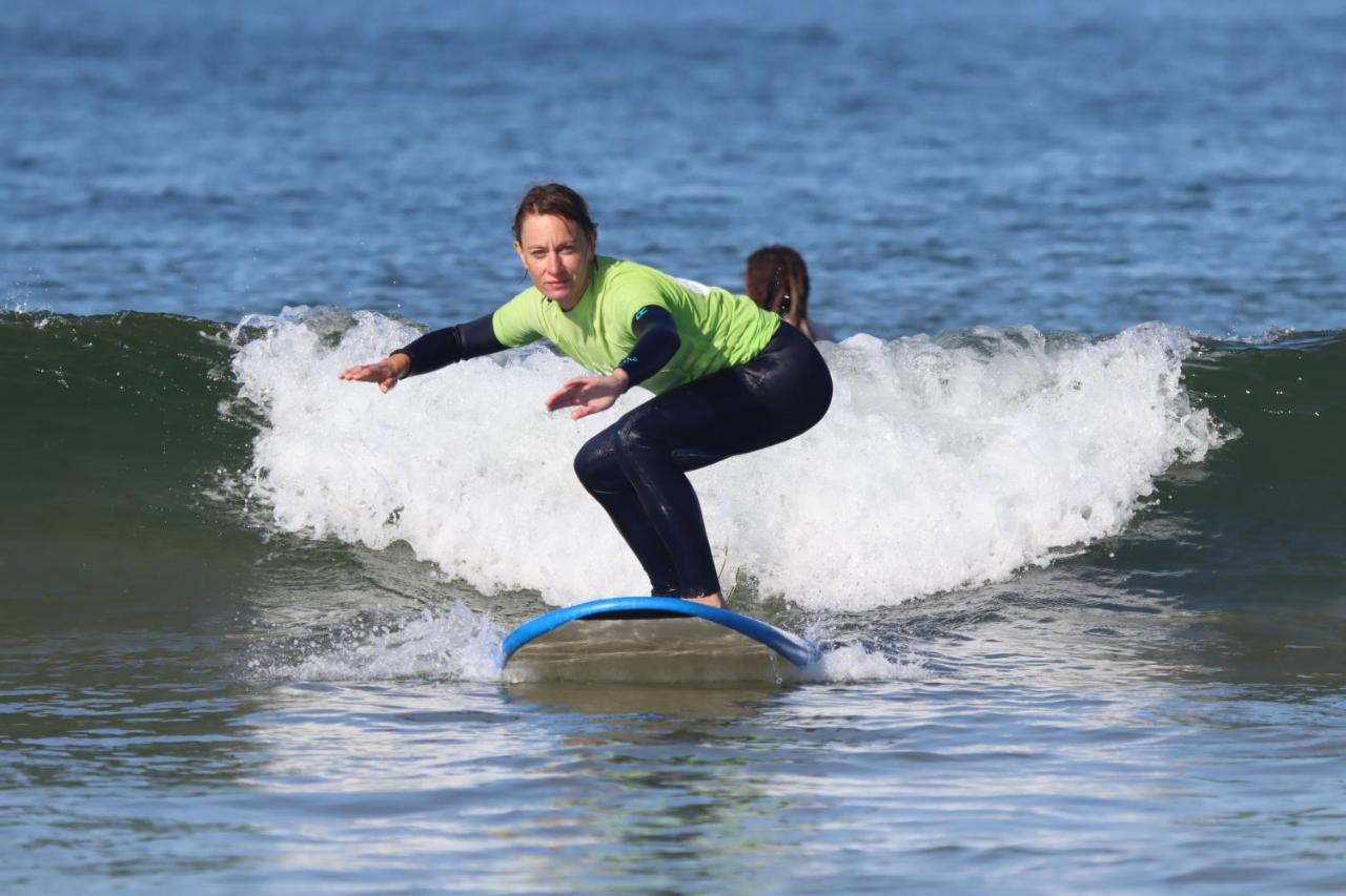 Getwet Surfcamp II Hostel Коста да Капарика Екстериор снимка