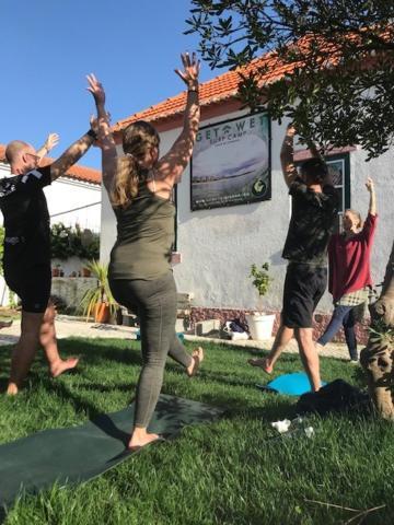 Getwet Surfcamp II Hostel Коста да Капарика Екстериор снимка