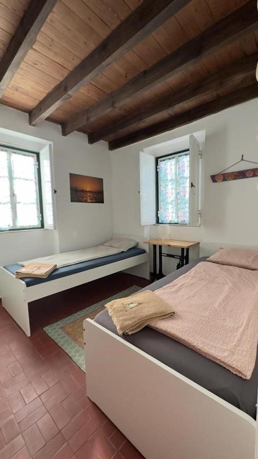 Getwet Surfcamp II Hostel Коста да Капарика Екстериор снимка